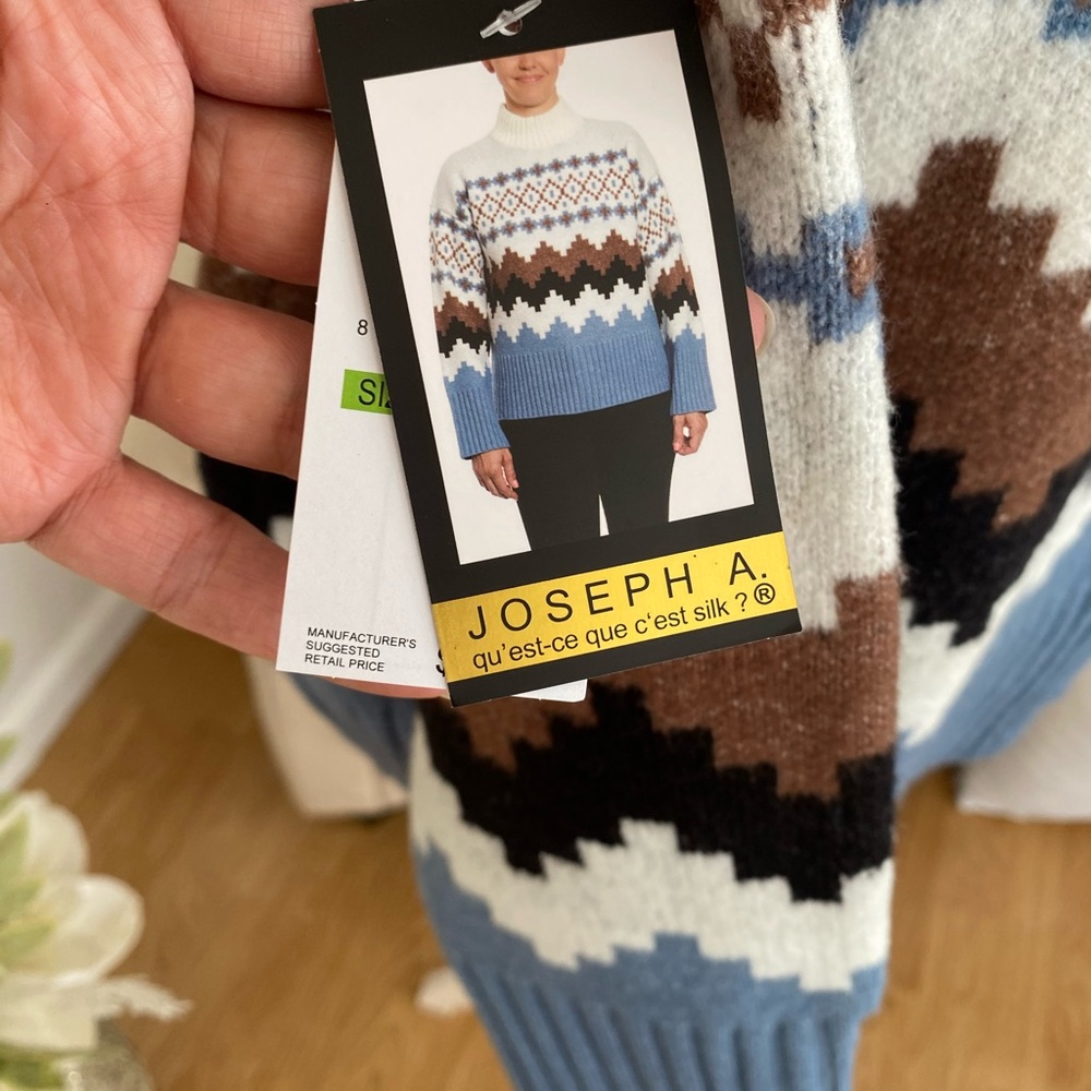 JOSEPH A.Cozy Geometric Knit Sweater - Picture 7 of 11